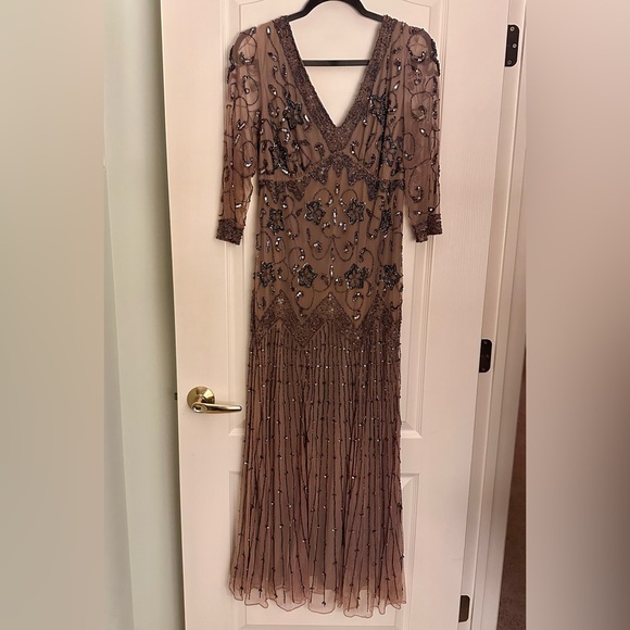 ***BRAND NEW*** Downton Abbey style hand beaded dress, Size: 16, NEVER WORN!! - Picture 2 of 9